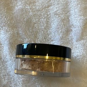 Artist couture highlight in Illuminati